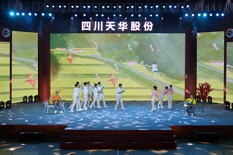 04 情景歌曲：小芳.jpg