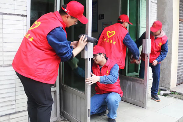 龙八国际娱乐官方网站公司团委荣获“泸州市五四红旗团委”称号